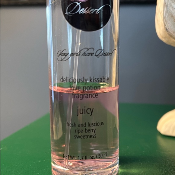 RARE Discontinued fragrance Deliciously Kissable Jessica Simpson - Picture 2 of 4